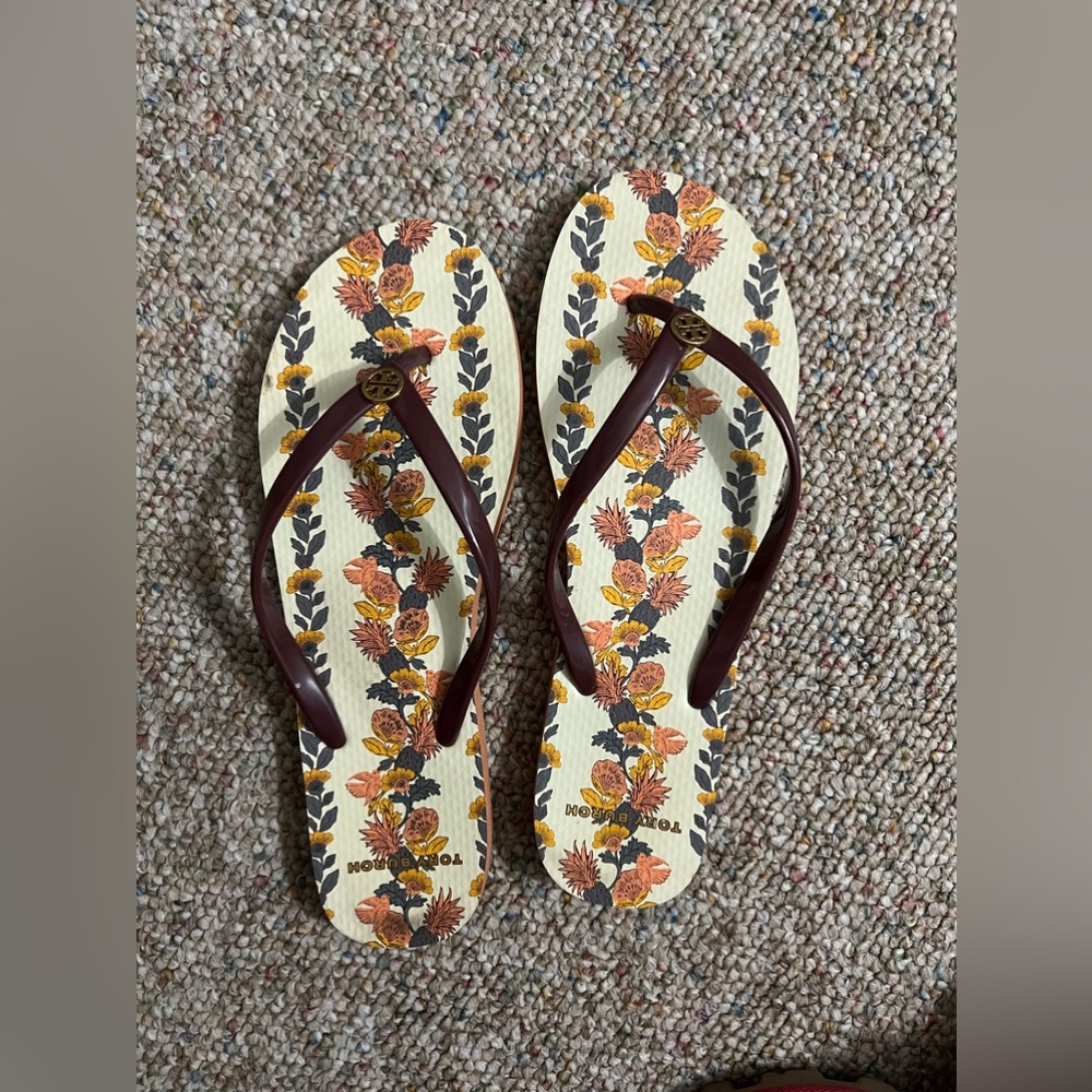 Tory Burch flip flop